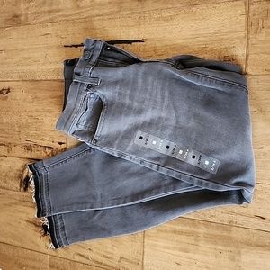 NWT Lucky Brand Grey Raw Hem Jean size 2